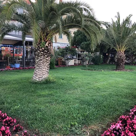 אתר קמפינג Mobile Bartol ביוגראד נה מורו